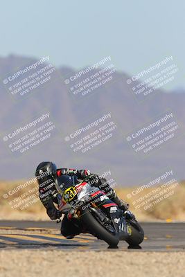 media/Mar-22-2025-CVMA (Sat) [[462c0ffedb]]/Race 13-Amateur Supersport Middleweight/